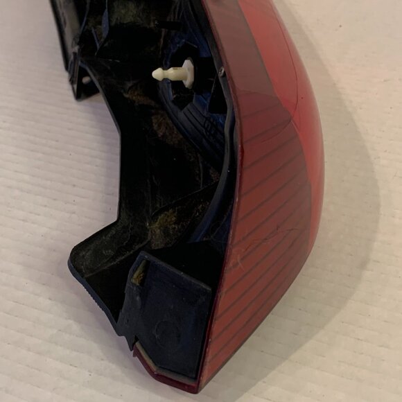 2005 NISSAN X-TRAIL Passenger Side Right Rear Tail Light OEM Original Equipment - Picture 3 of 9